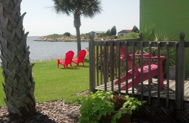Waterfront Cottage en Bogue Sound. Situado entre Swansboro y Morehead City, NC