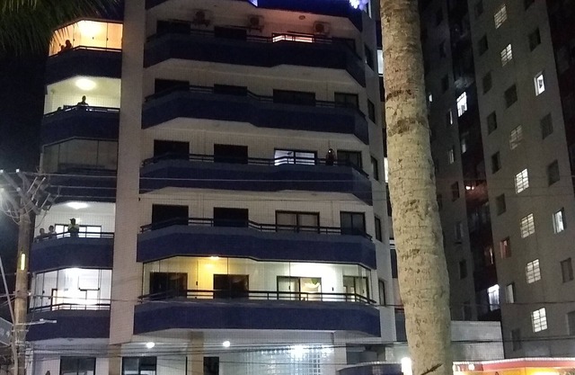 HERMOSO APARTAMENTO CON VISTA A LA PLAYA