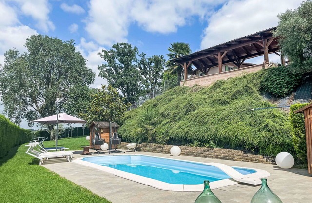 Apartamento con WIFI, piscina, A/C, terraza, mascotas permitida, vista panorámica, aparcamiento