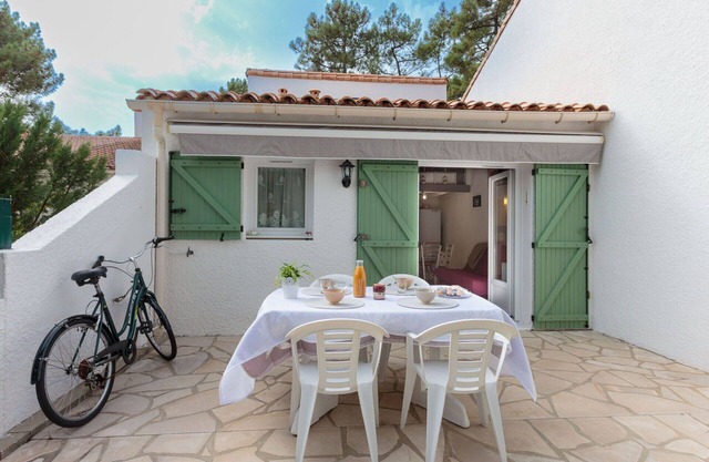 Hermoso apartamento para 4 personas con WIFI, TV, terraza, mascotas permitida y aparcamiento