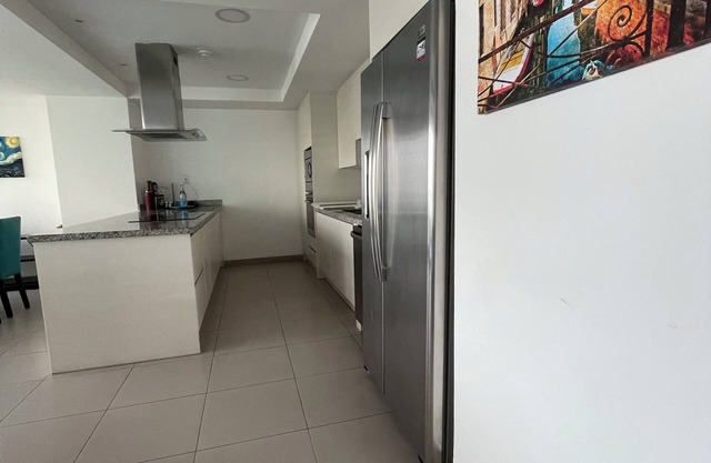 Beautiful Apartment front to sea in Manta