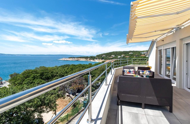 Precioso apartamento en Povile con WiFi