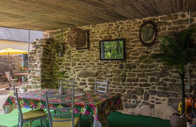 Acogedor apartamento en villa para 4 personas con WIFI, TV, terraza y aparcamiento