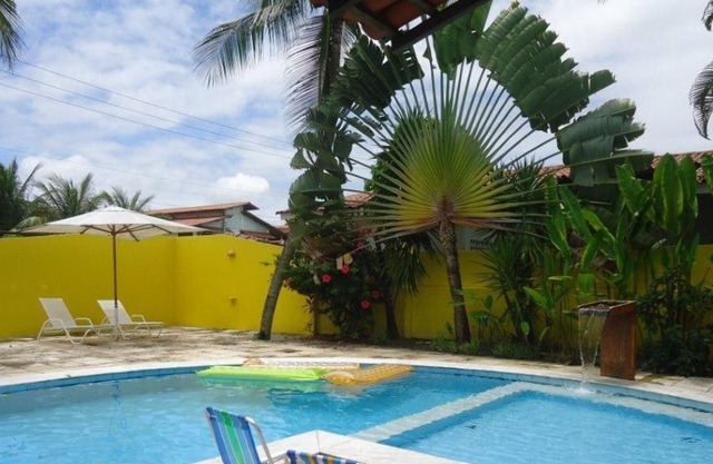 Hermosa casa de playa en Barra con gran piscina, barbacoa, amplio jardín.