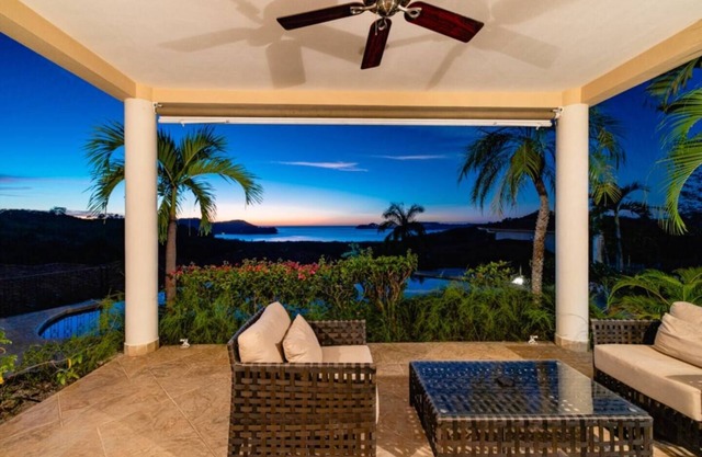 Bay Point #8 - Beautiful Condo overlooking the Pacific - 3 Bedroom 3 Bathroom