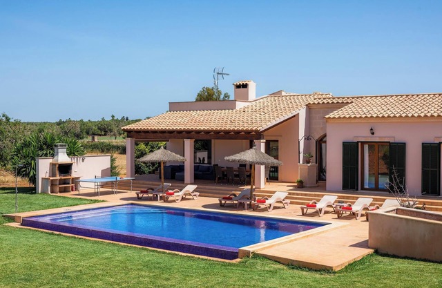Preciosa casa de campo "Sa Xorca" con piscina, aire acondicionado y Wi-Fi
