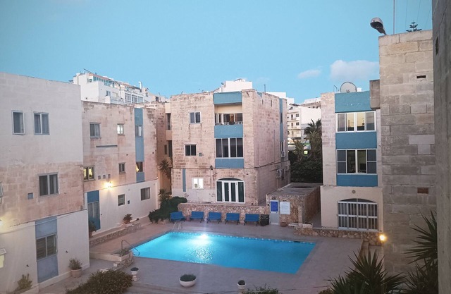 Beautiful Flat with Swimming pool and Seaview, nestled in an amazing garden