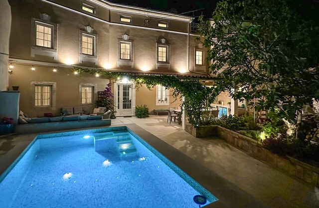 Hermosa casa en Novi Vinodolski