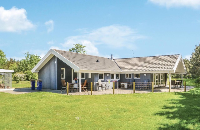 Impresionante casa en Oksbøl con sauna