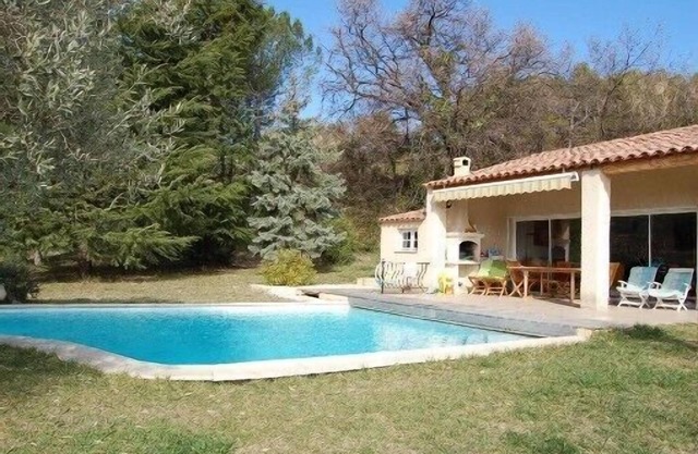 Hermosa casa con piscina, gran vista de la ciudad vieja y MT Ventoux
