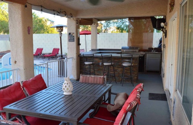 Beautiful house with pool and bbq/ area, fire pit.