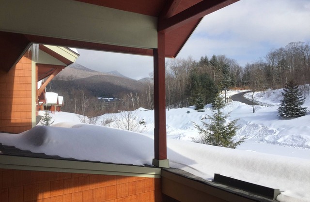 Hermosa casa de pueblo de lujo en el Pico Loon South Mountain en Lincoln NH