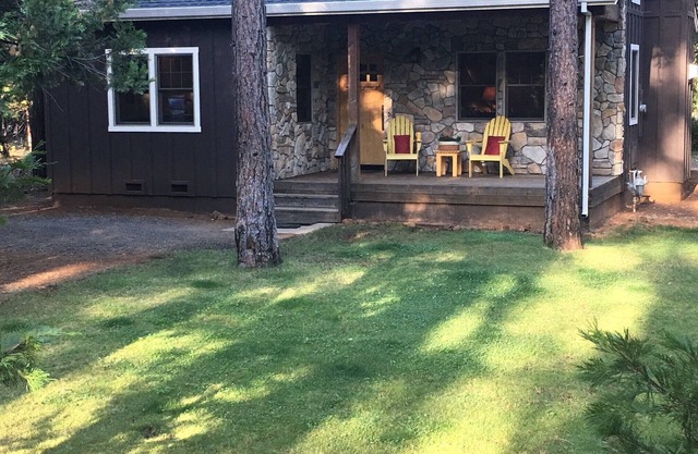 Hermosa casa nueva en un entorno tipo bosque