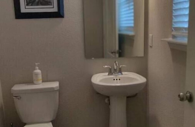Beautiful, New & Modern Home in a quiet Area.