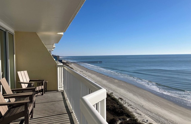 Propio condominio frente al mar de Decorater en Cherry Grove Beach - 3 habitaciones, 3 baños
