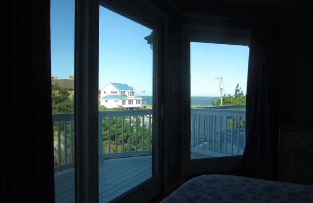 Beautiful Ocean Block Beach Home