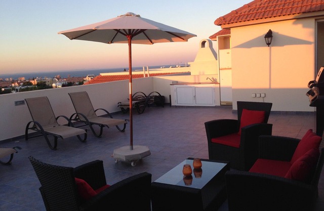 Hermoso Penthouse Apt con fantásticas vistas Famagusta 10 minutos de Ayia Napa
