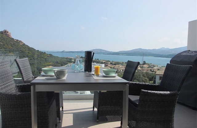 Beautiful Penthouse up to 4 people