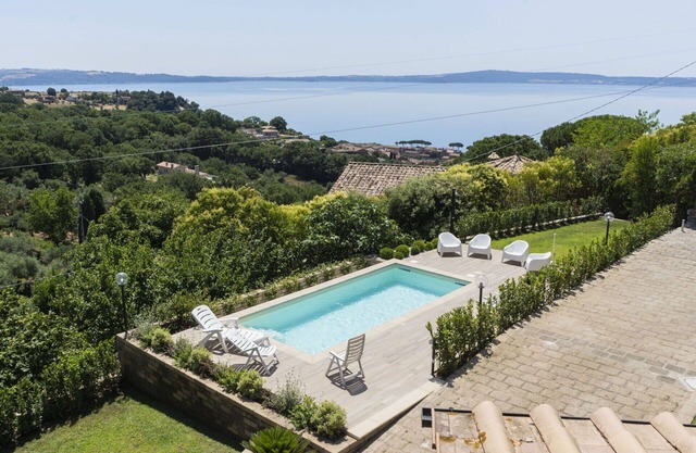Maravillosa casa de vacaciones privada con WIFI, A/C, piscina privada, TV, patio, aparcamiento