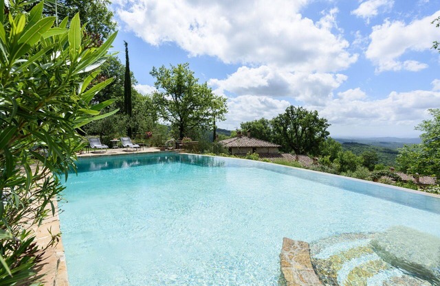 Casa de vacaciones privada con A/C, WIFI, piscina privada, TV, veranda, aparcamiento, cerca de Siena