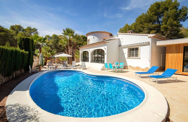 Estupenda casa de vacaciones privada con A/C, WIFI, piscina privada, TV, patio y aparcamiento