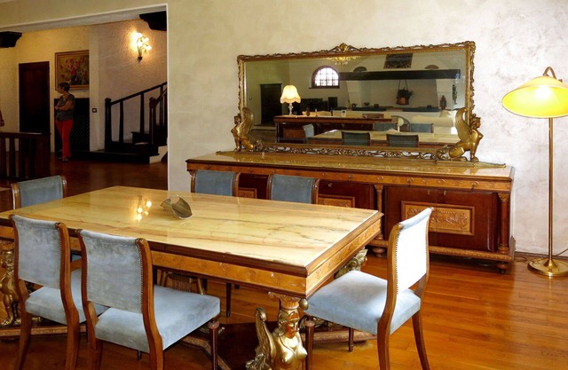 Casa de vacaciones privada con WIFI, TV, patio, mascotas permitida, vista panorámica, aparcamiento