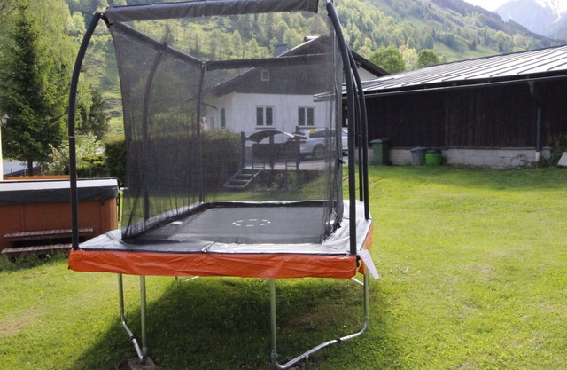 Estupenda casa de vacaciones privada con WIFI, TV, terraza, mascotas permitida y aparcamiento