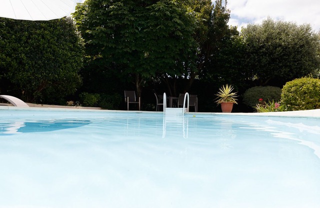 Beautiful single storey villa with swimming pool Vieux Port on foot 10 minutes