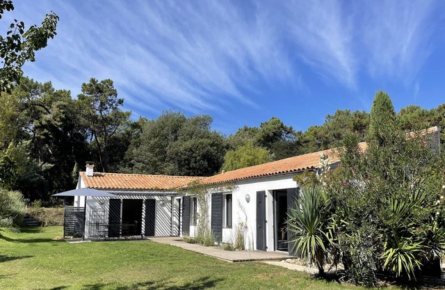 Beautiful spacious house on a large plot