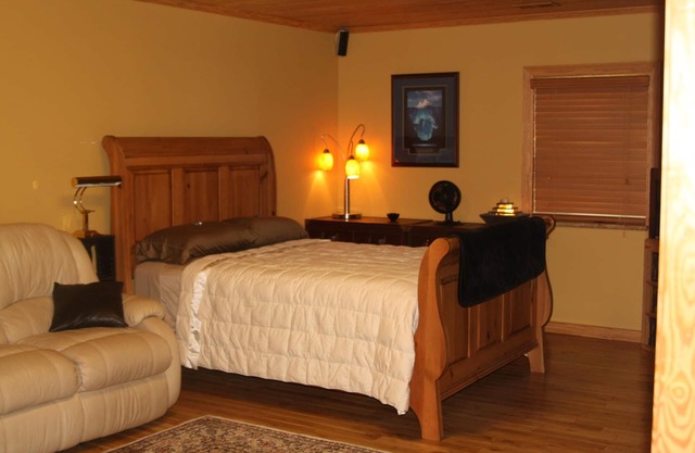 HERMOSO ESTUDIO DEL NORTE DE CHARLESTON, ¡GRAN PRECIO! NO ES UNA UNIDAD COMPARTIDA. MUY PRIVADO