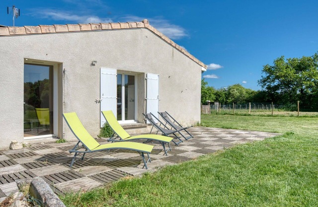 Maravillosa casa de vacaciones con WIFI, TV, terraza, mascotas permitida y aparcamiento