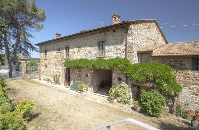 Casa de vacaciones con WIFI, TV, terraza, mascotas permitida, vista panorámica, aparcamiento