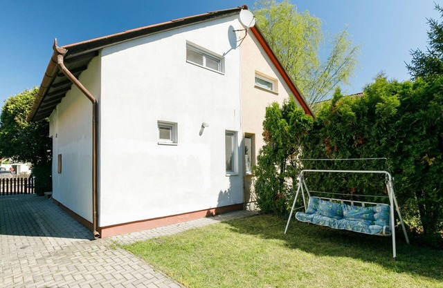 Preciosa casa de vacaciones con WIFI, A/C, TV, terraza, mascotas permitida y aparcamiento