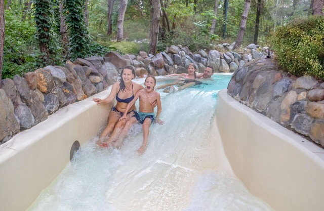 Estupenda casa de vacaciones para 6 personas con piscina, WIFI, TV, terraza y aparcamiento