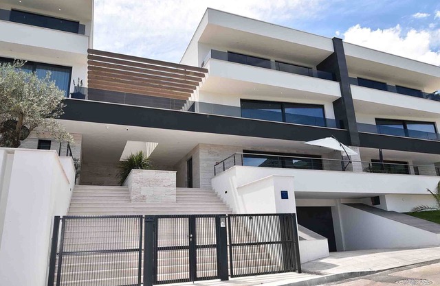 Beautiful Villa near centar of town for 4 person B
