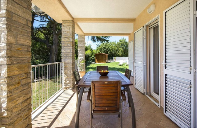 Beautiful Villa Wanderlust with pool in Labin