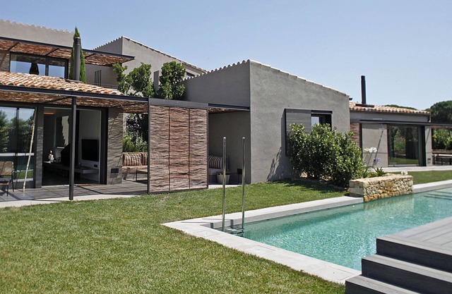 Preciosa villa con piscina. Golf y Playa