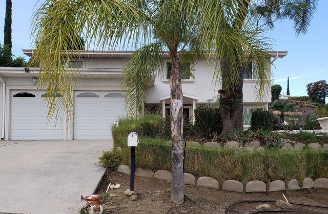 Hermosa casa de Woodland Hills en un vecindario agradable y tranquilo