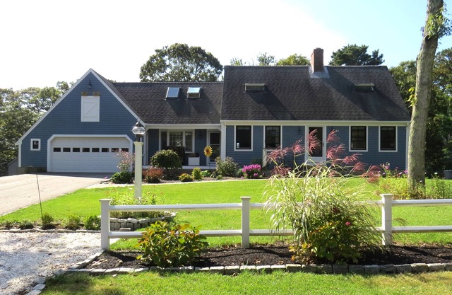 Beautifully Renovated Home Near Pleasant Bay