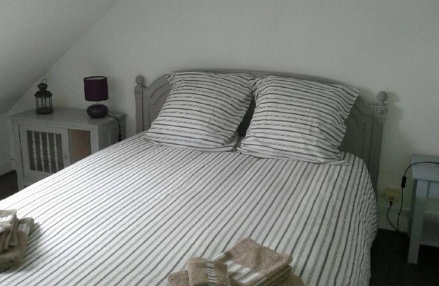 Cama y desayuno (1)