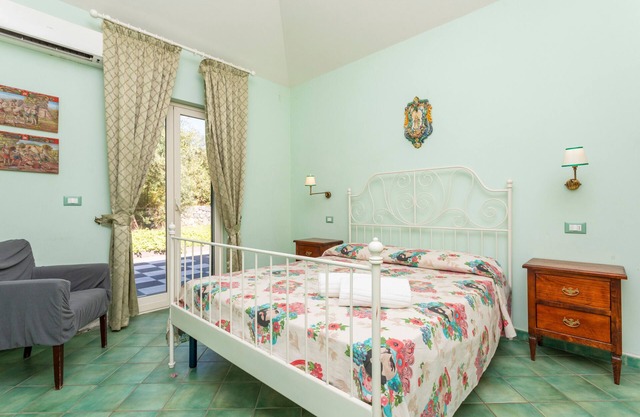 Bed and Breakfast 'Terra' con vistas al mar, piscina comunitaria y Wi-Fi