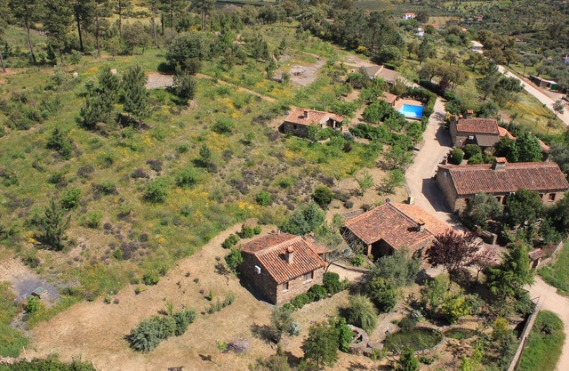 Moderna casa de vacaciones con piscina