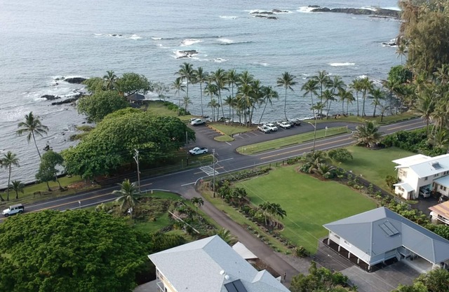 Mejor Hilo Beach Park House. 6 hab / 5 baños. Duerme 20. Nuevo en Richardsons Park.