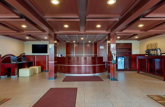 Best Western Plus Poconos Hotel