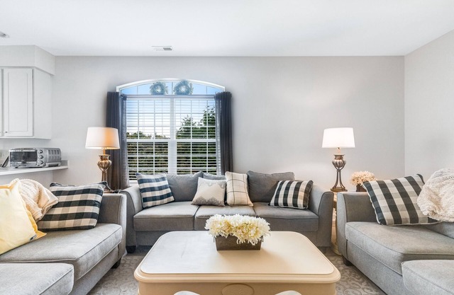 Bethany Breeze --- 38424 Driftwood Ct #629 | Townhouse in Frankford