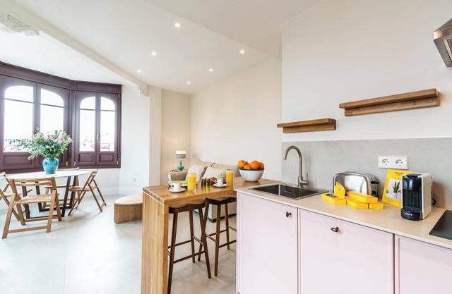 Betis Suites-La Campana Rosa