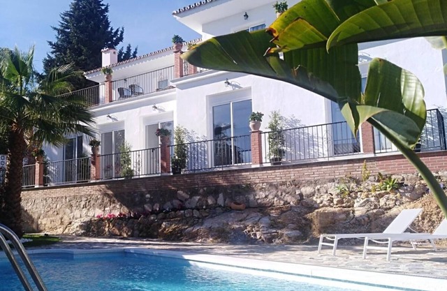 Gran villa con vistas increíbles, ¡ideal para grupos!