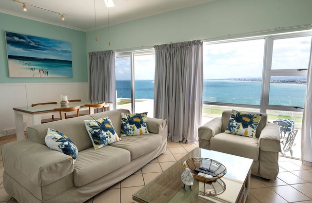 Upmarket apartment located on the upper level of a beautiful multi-level Villa.