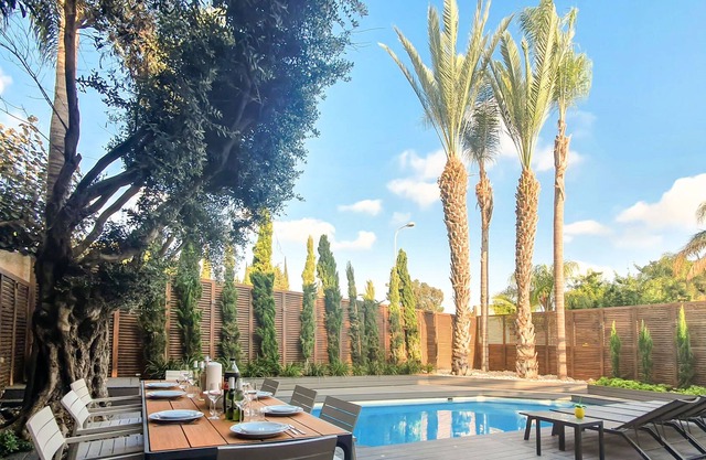 Villa Jasmin, 6BR, Herzliya Pituach, Ramat Yam St, #H3