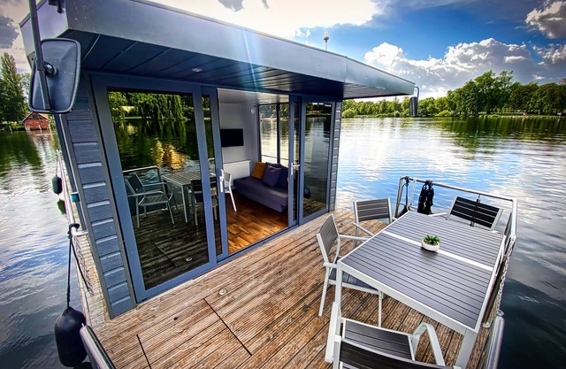 Barco 'Cosy Hannah Führerscheinfrei' con terraza privada